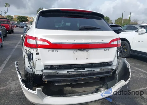 2017 Lincoln Mkx Reserve z USA, uszkodzony, nr VIN 2LMPJ6LP6HBL52856